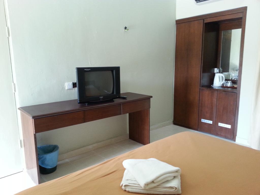 Mersing Beach Resort Pokoj fotografie